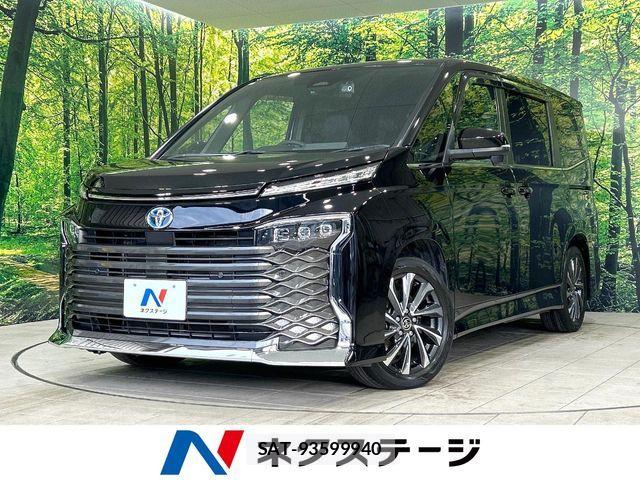 Toyota VOXY HYBRID 2022-03 7227029-0