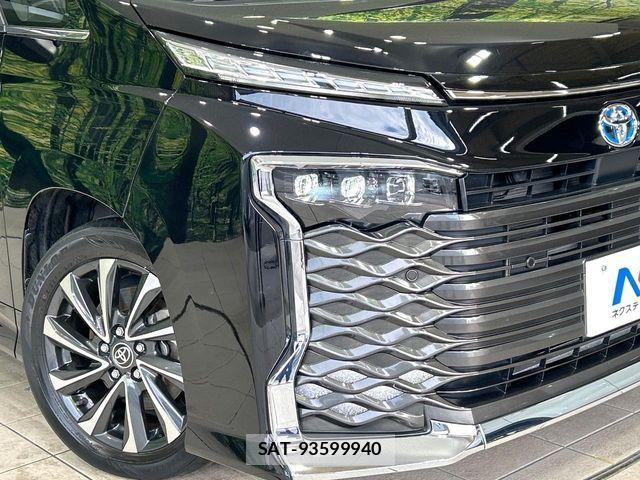 Toyota VOXY HYBRID 2022-03 7227029-14