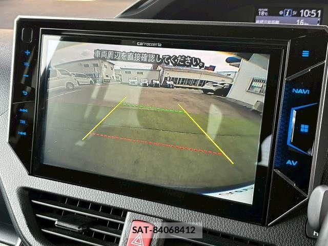 Toyota VOXY HYBRID 2017-12 7227009-5