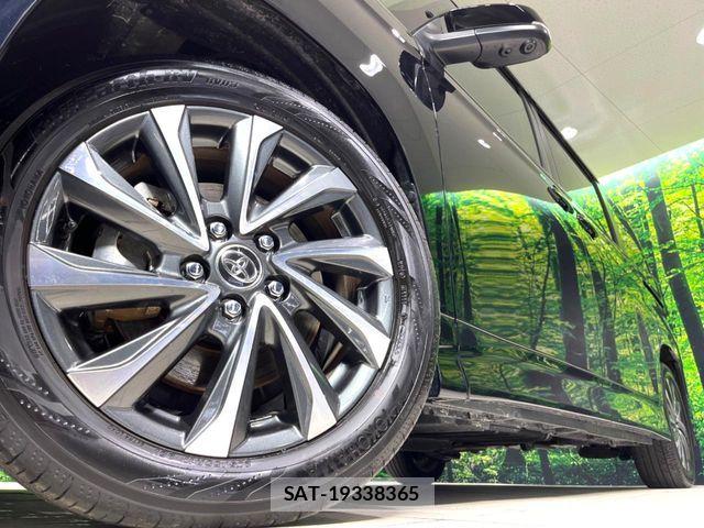 Toyota VOXY HYBRID 2024-08 7227049-13