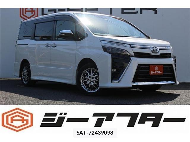 Toyota VOXY HYBRID 2020-09 7217997-0