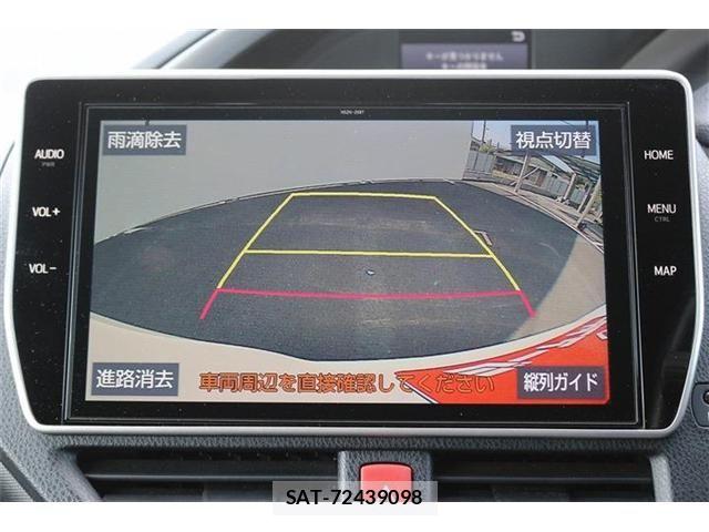 Toyota VOXY HYBRID 2020-09 7217997-2