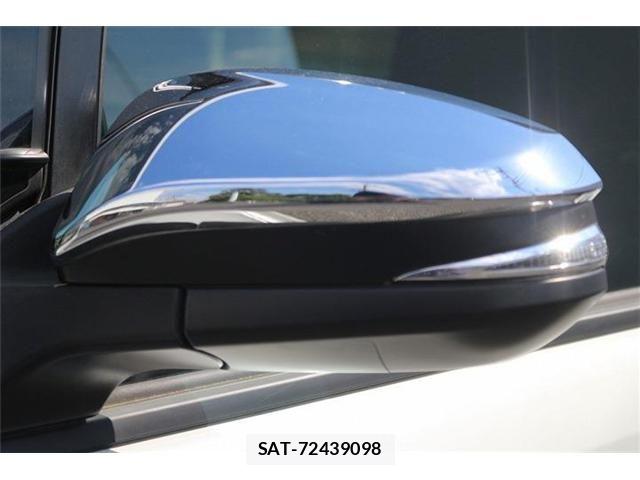 Toyota VOXY HYBRID 2020-09 7217997-29