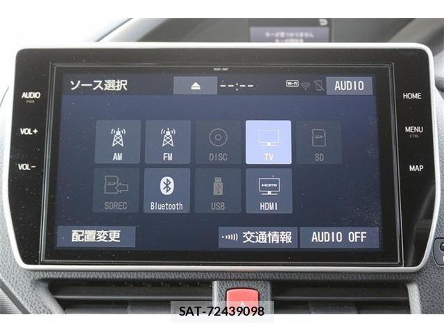Toyota VOXY HYBRID 2020-09 7217997-3