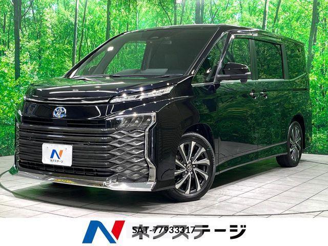 Toyota VOXY HYBRID 2022-10 7227034-0
