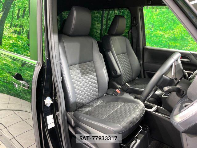 Toyota VOXY HYBRID 2022-10 7227034-9