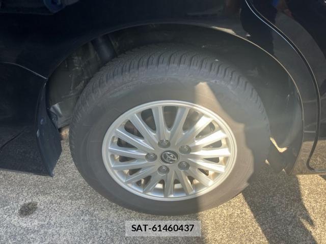 Toyota VOXY HYBRID 2015-03 7227003-3