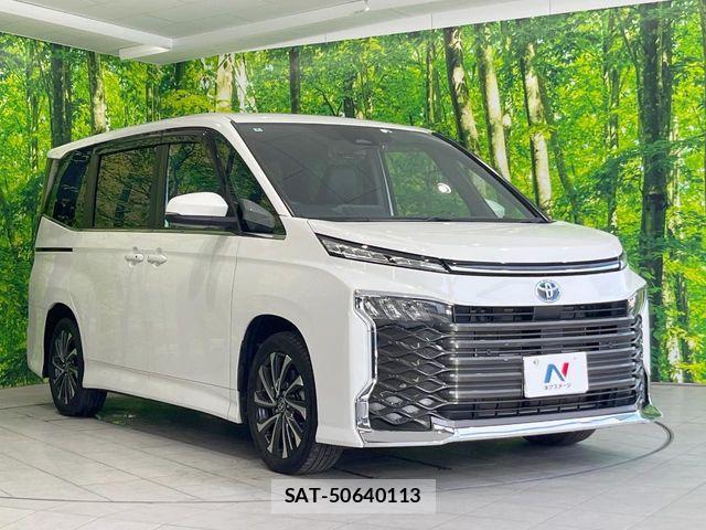 Toyota VOXY HYBRID 2022-04 7227033-15