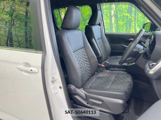Toyota VOXY HYBRID 2022-04 7227033-7