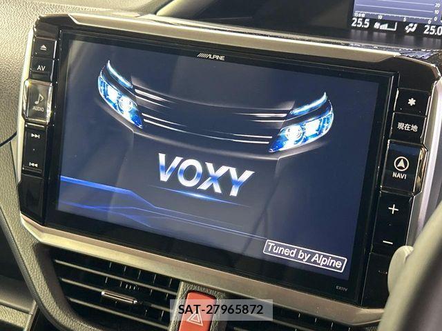 Toyota VOXY HYBRID 2017-02 7227010-2