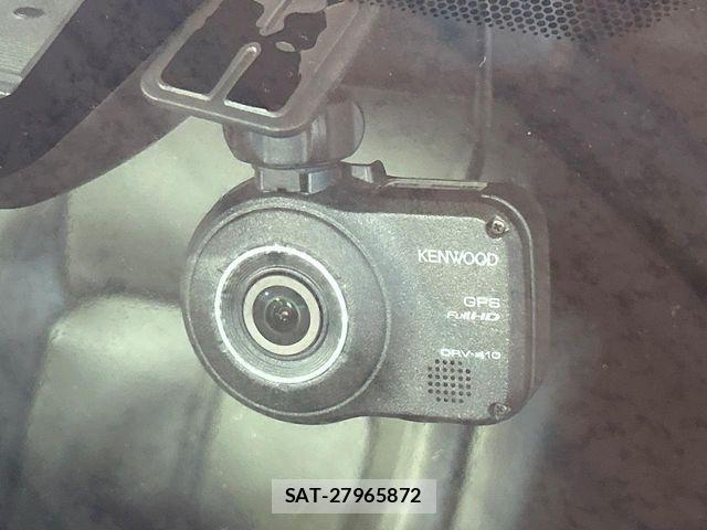Toyota VOXY HYBRID 2017-02 7227010-5