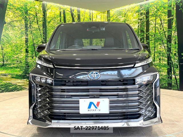 Toyota VOXY HYBRID 2024-10 7227055-13