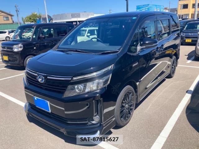 Toyota VOXY HYBRID 2014-03 7226999-1
