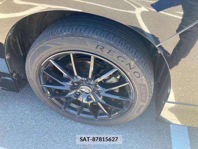 Toyota VOXY HYBRID 2014-03 7226999-4