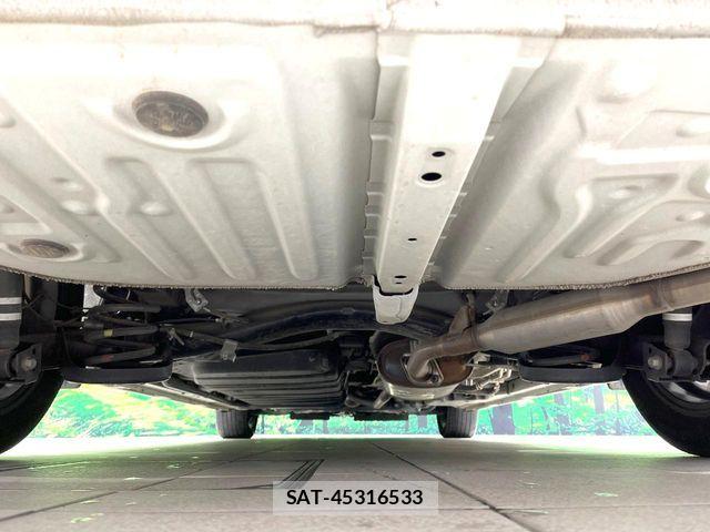 Toyota VOXY HYBRID 2021-07 7227024-19