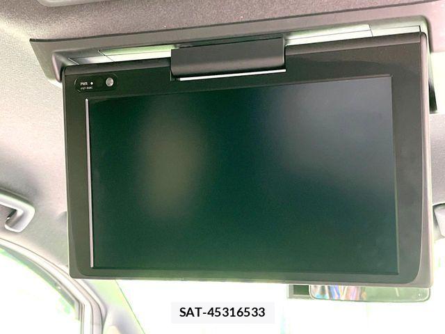 Toyota VOXY HYBRID 2021-07 7227024-2
