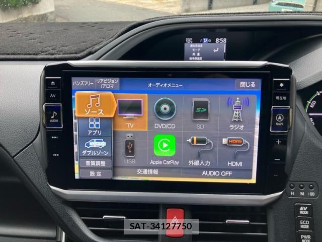 Toyota VOXY HYBRID 2021-07 7227027-17