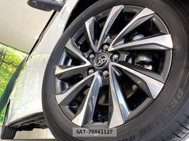 Toyota VOXY HYBRID 2024-12 7227057-13
