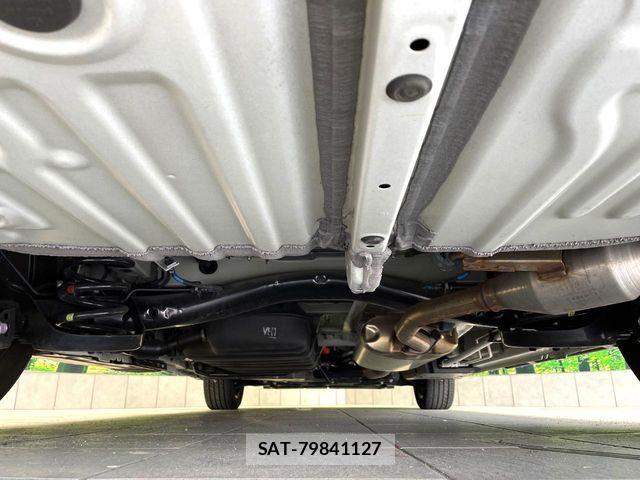 Toyota VOXY HYBRID 2024-12 7227057-18