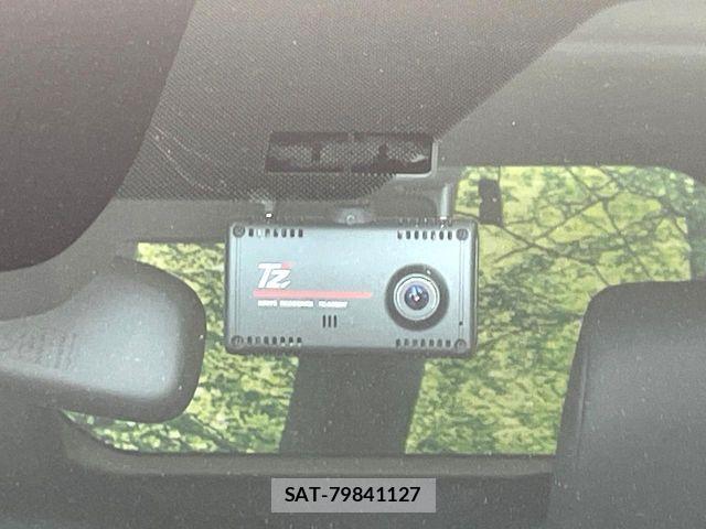 Toyota VOXY HYBRID 2024-12 7227057-6
