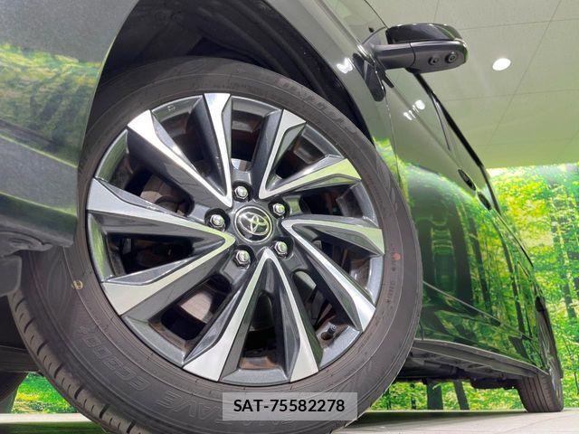 Toyota VOXY HYBRID 2023-09 7227045-14