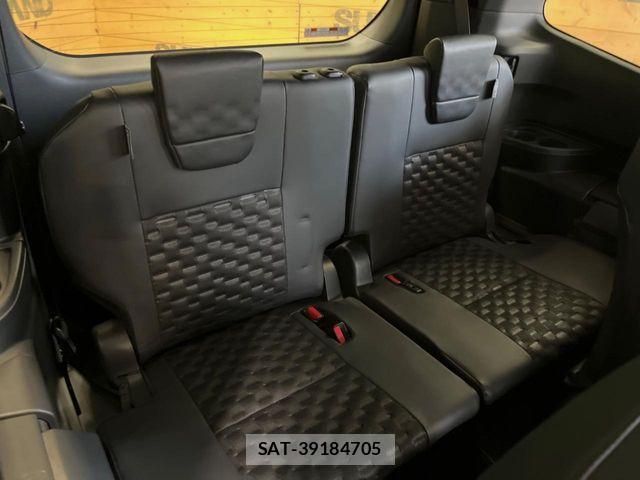 Toyota VOXY HYBRID 2025-03 7227058-9