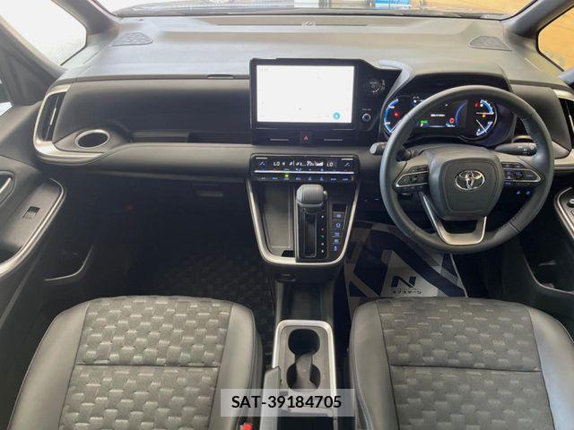 Toyota VOXY HYBRID 2025-03 7227058-1