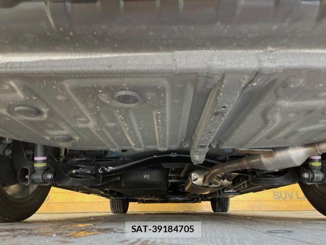 Toyota VOXY HYBRID 2025-03 7227058-19