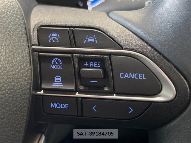 Toyota VOXY HYBRID 2025-03 7227058-5