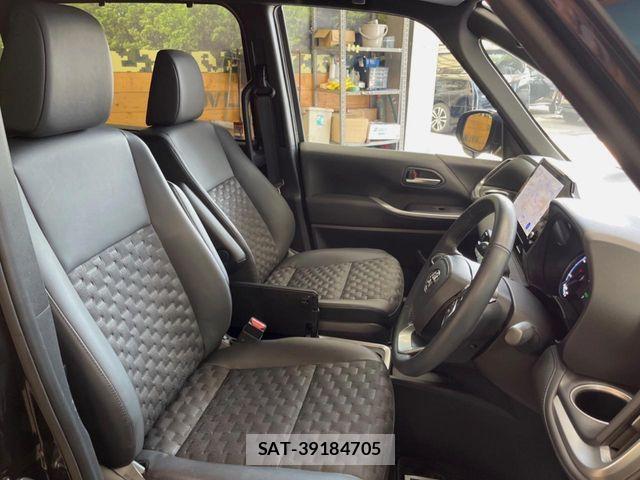 Toyota VOXY HYBRID 2025-03 7227058-7