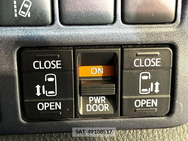 Toyota VOXY HYBRID 2017-06 7227008-2