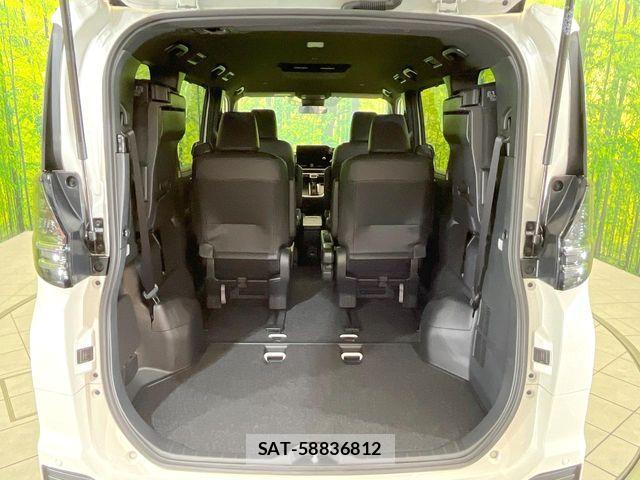 Toyota VOXY HYBRID 2025-07 7227061-10