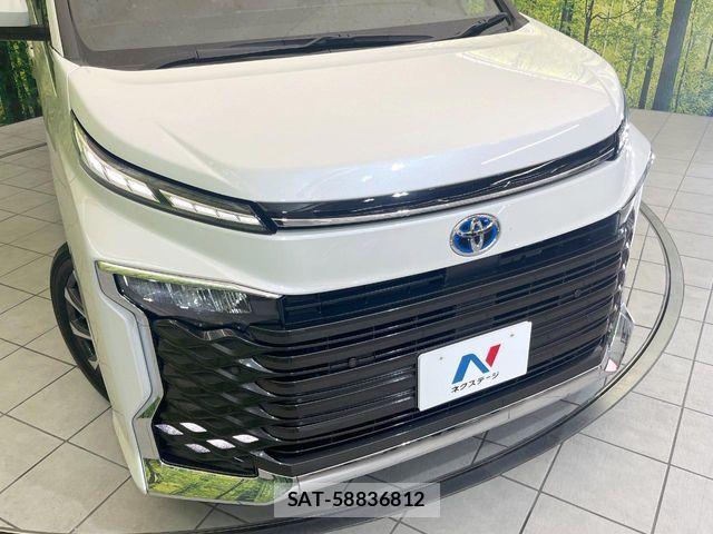 Toyota VOXY HYBRID 2025-07 7227061-12