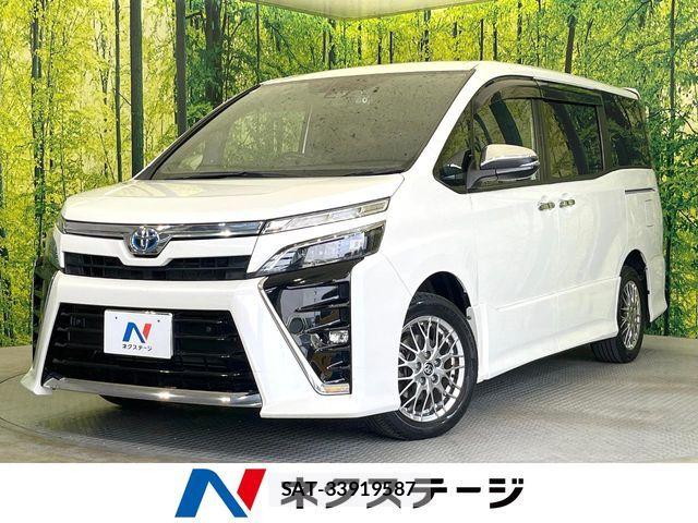 Toyota VOXY HYBRID 2021-07 7227026-0