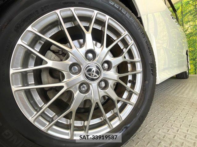 Toyota VOXY HYBRID 2021-07 7227026-13