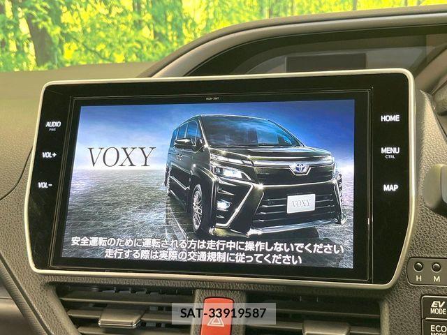 Toyota VOXY HYBRID 2021-07 7227026-2