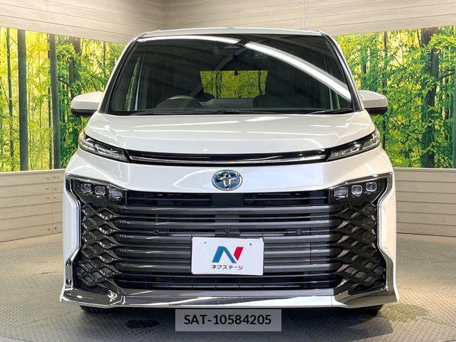 Toyota VOXY HYBRID 2022-03 7227028-14