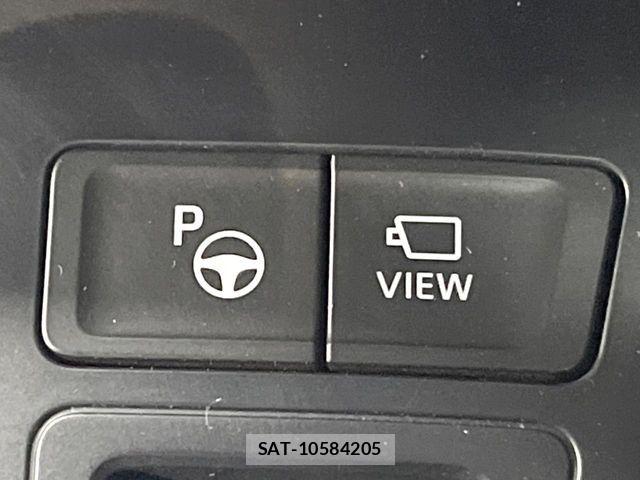 Toyota VOXY HYBRID 2022-03 7227028-4
