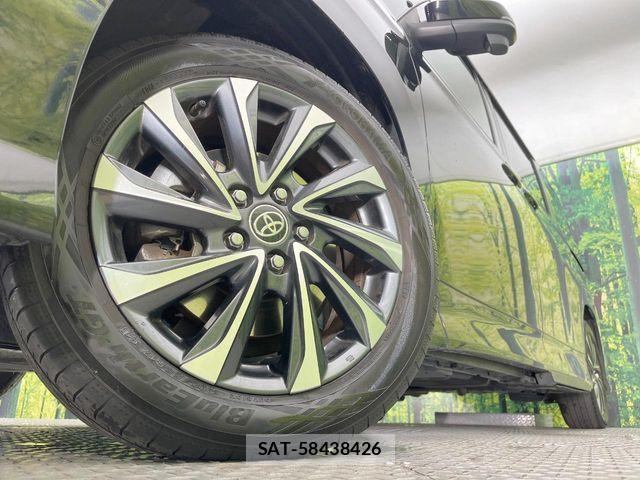Toyota VOXY HYBRID 2023-02 7227040-13