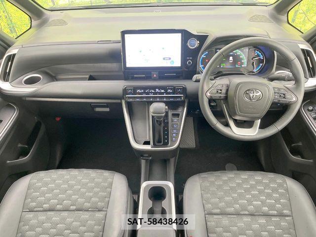 Toyota VOXY HYBRID 2023-02 7227040-1
