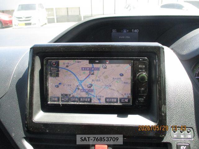 Toyota VOXY HYBRID 2016-01 7227005-23
