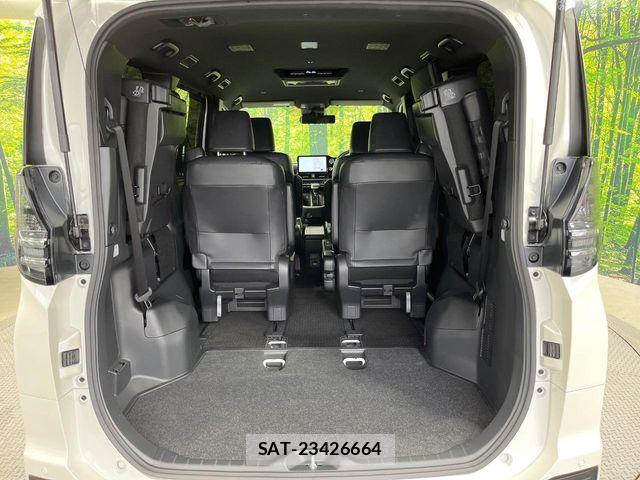 Toyota VOXY HYBRID 2022-12 7227038-10