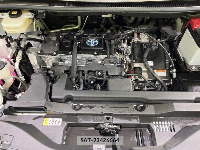 Toyota VOXY HYBRID 2022-12 7227038-18