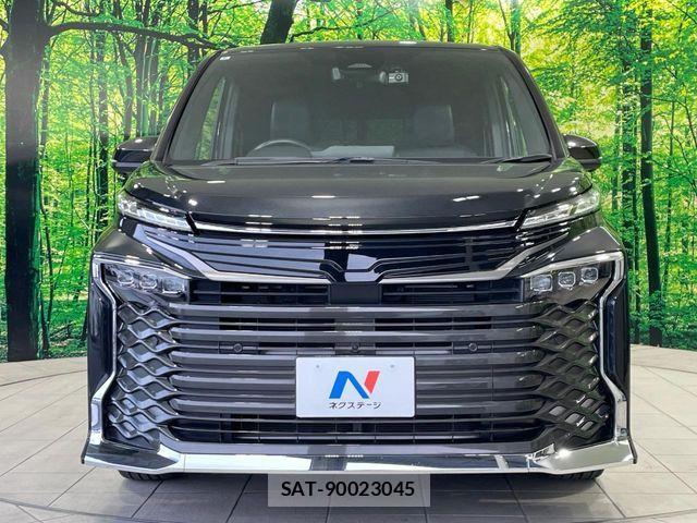 Toyota VOXY HYBRID 2022-09 7227032-13
