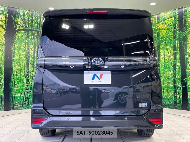 Toyota VOXY HYBRID 2022-09 7227032-14