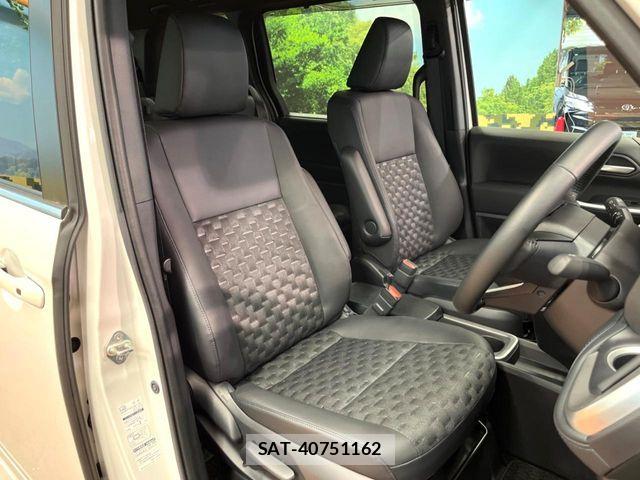 Toyota VOXY HYBRID 2024-07 7252809-9