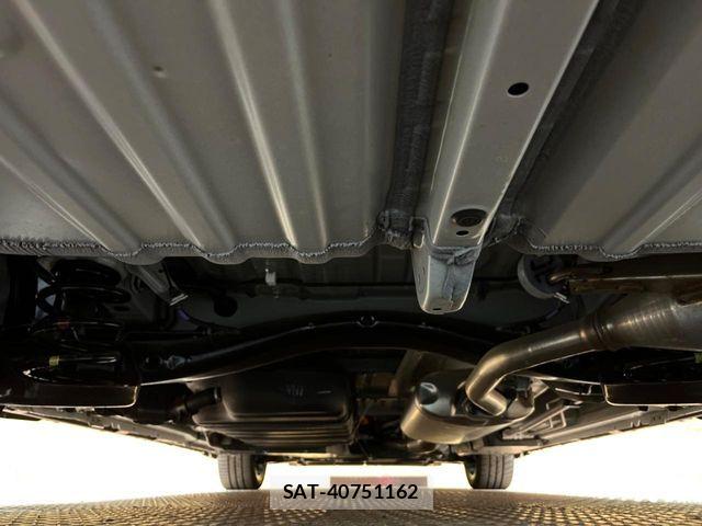 Toyota VOXY HYBRID 2024-07 7252809-18