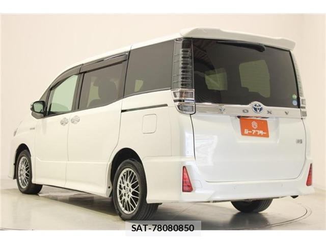Toyota VOXY HYBRID 2019-05 7252827-9