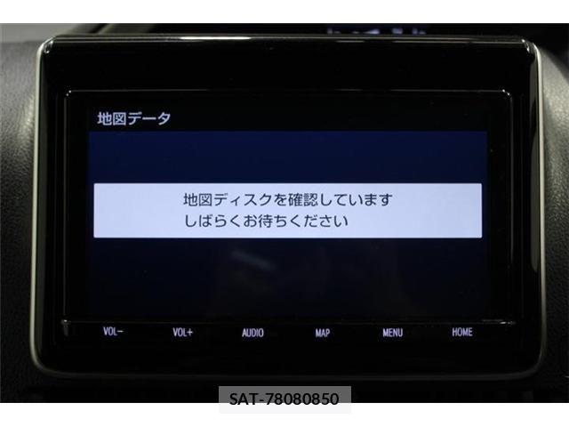 Toyota VOXY HYBRID 2019-05 7252827-1