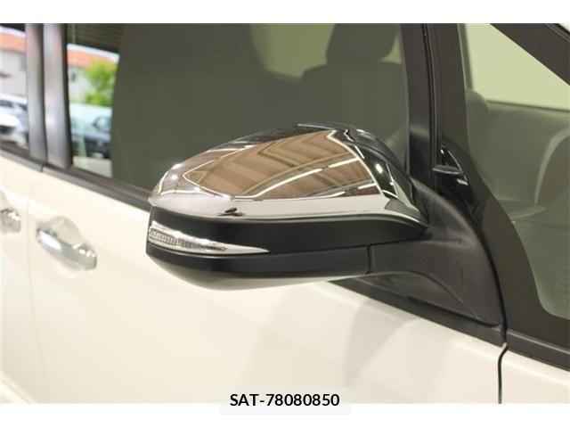 Toyota VOXY HYBRID 2019-05 7252827-20